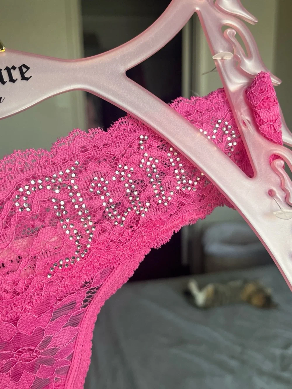 Juicy Couture Bright Pink Lace Crystal-Logo Thong